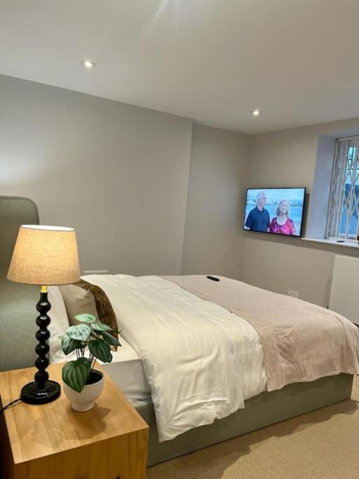 New Flat In Holland Park Διαμέρισμα Λονδίνο Εξωτερικό φωτογραφία